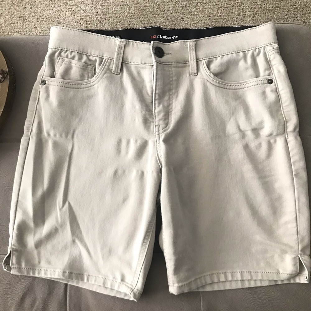 Bermuda Short